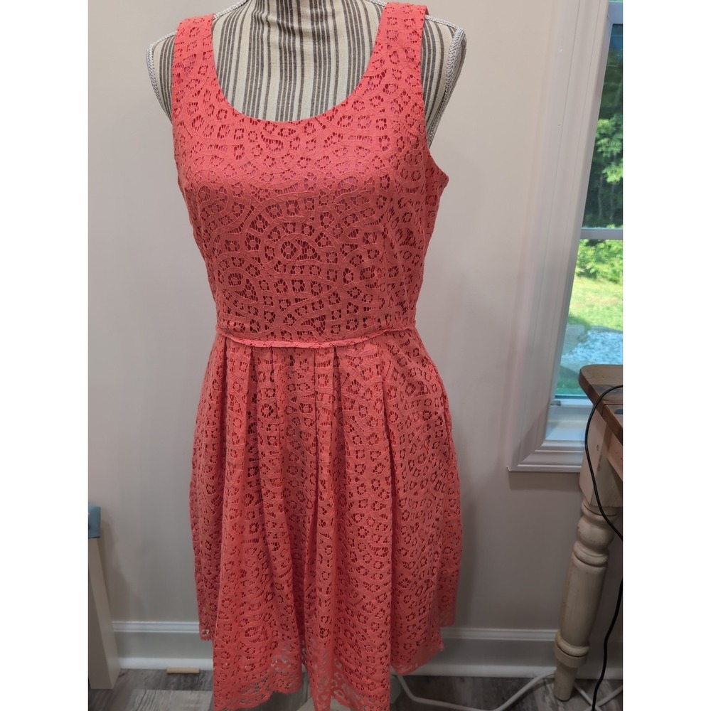 J. Crew Swirling Lace Fit n Flare Coral Dress Scoop Neck Size 8 Coquettish Angel